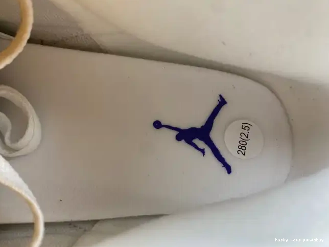 Rep Husky Kobe Retro 869802-907 3 Bryant Jordan PE 0601